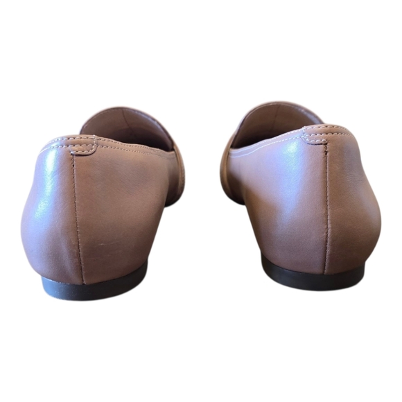 Rockport Total Motion Laylani Beige Croc Embossed Leather Buckle Loafer 9 - Picture 5 of 10